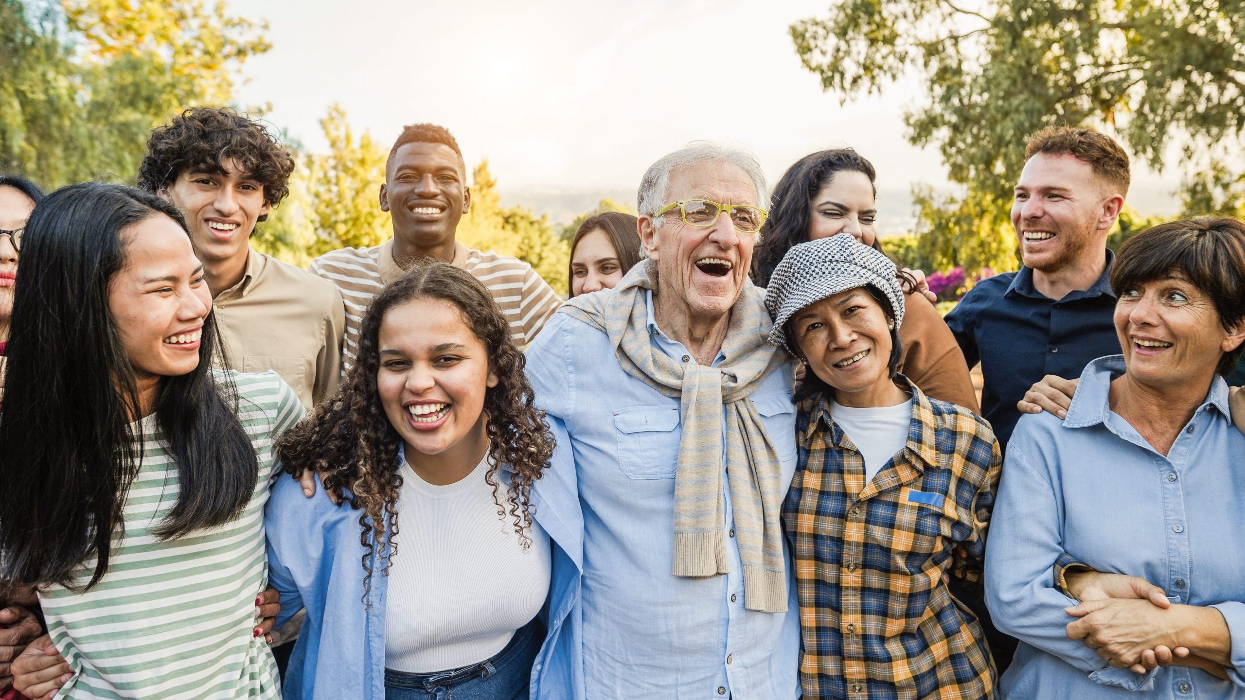 Les membres de la coopérative AirHandicap réunis pour illustrer la force de la coopération et de l'inclusion